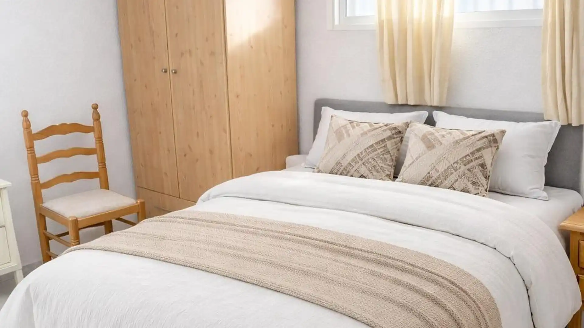 Habitación de Piso en venta en Pilar de la Horadada con Terraza, Amueblado y Balcón