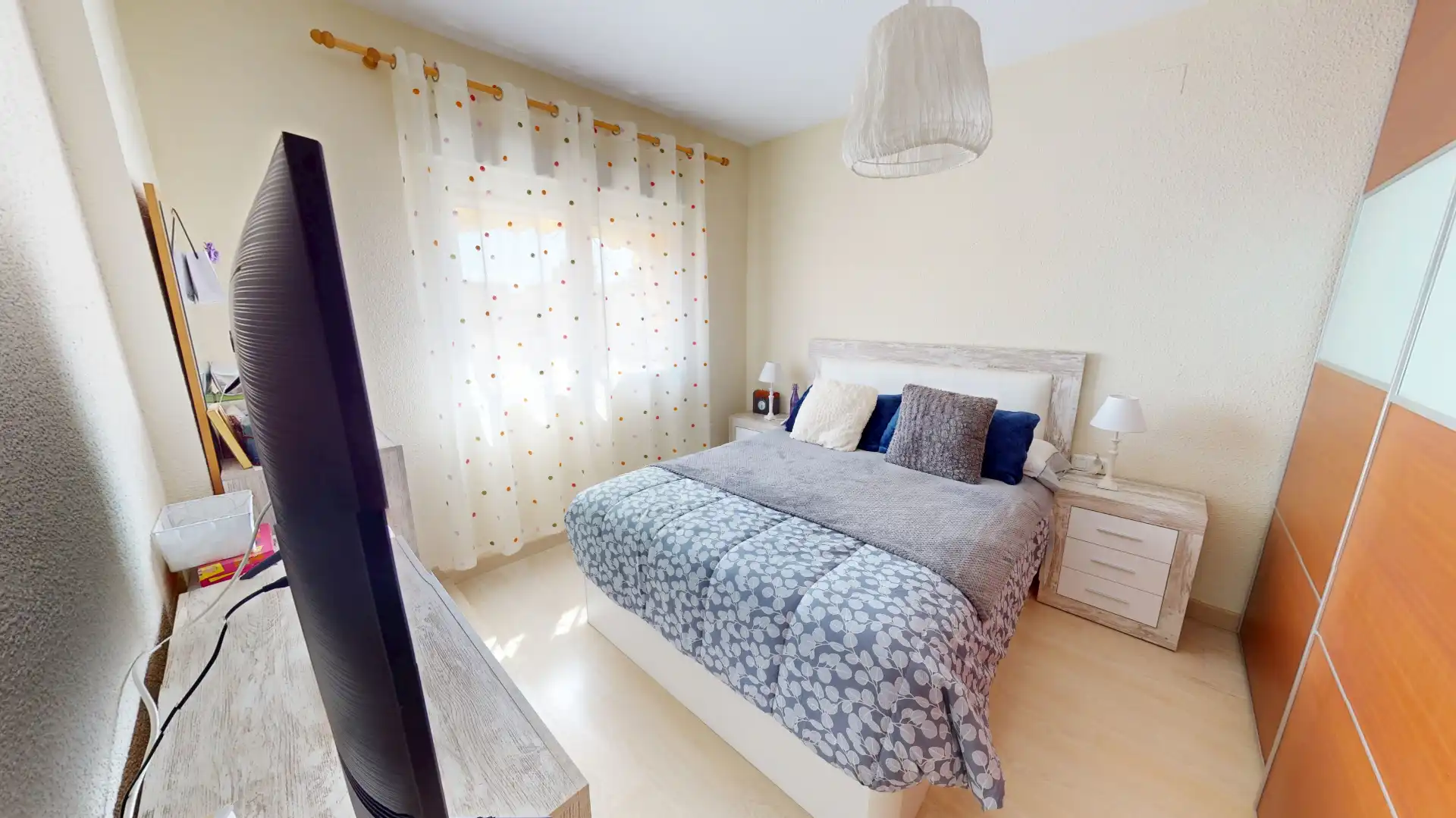 Habitación de Piso en venta en El Campello con Trastero y Amueblado