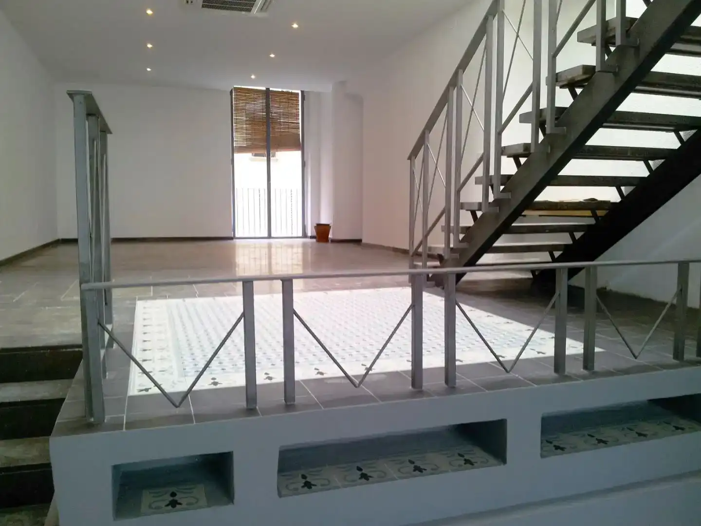 Dúplex de alquiler en Mataró con Aire acondicionado, Parquet y Balcón