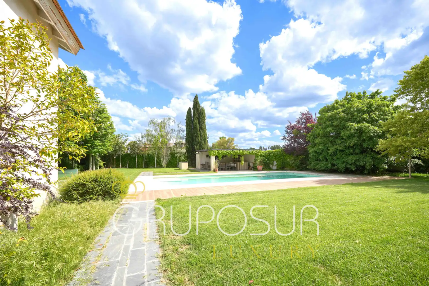Garden of Houses for sale in Simancas  with Air Conditioner, Heating and Private garden