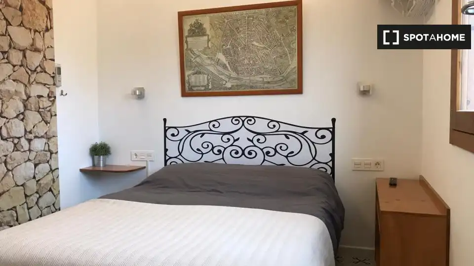 Flat with terrace to rent in Ciutat Vella, imagen 13
