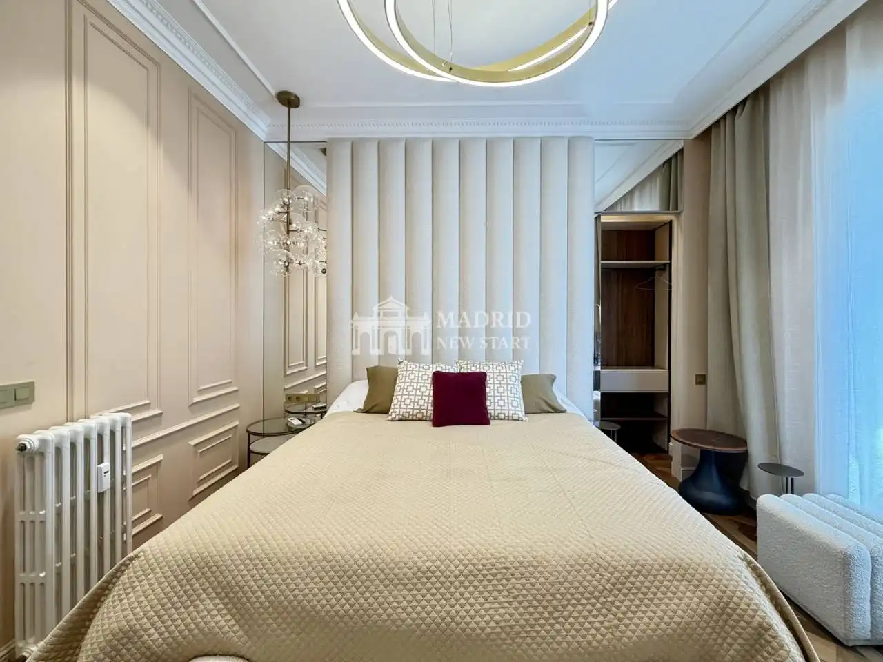 Schlafzimmer von Wohnung zur Miete in Madrid mit Klimaanlage, Heizung und Terrasse