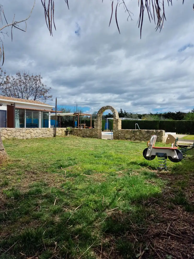 Jardí de Casa o xalet en venda en Córdoba amb Aire condicionat, Calefacció i Jardí privat