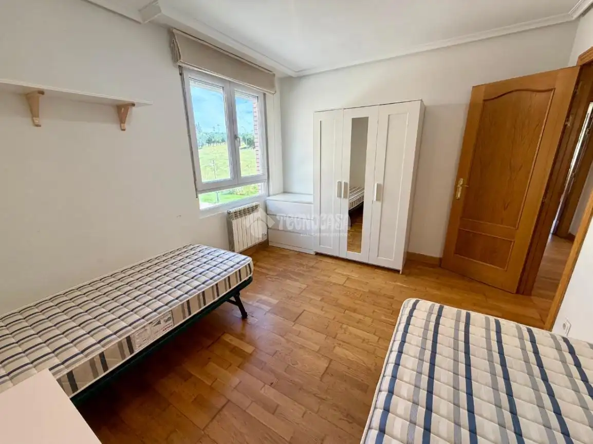 Schlafzimmer von Wohnung zum Verkauf in León Capital  mit Heizung, Parkett und Terrasse