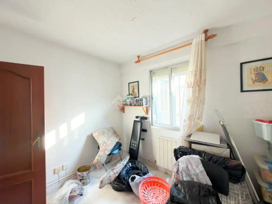 Bedroom of Flat for sale in Alcalá de Henares