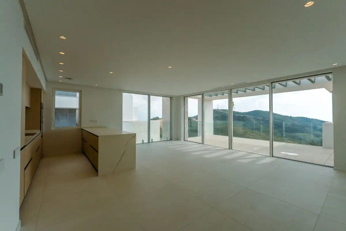 Wohnzimmer von Wohnungen zum Verkauf in Ojén mit Terrasse, Abstellraum und Schwimmbad