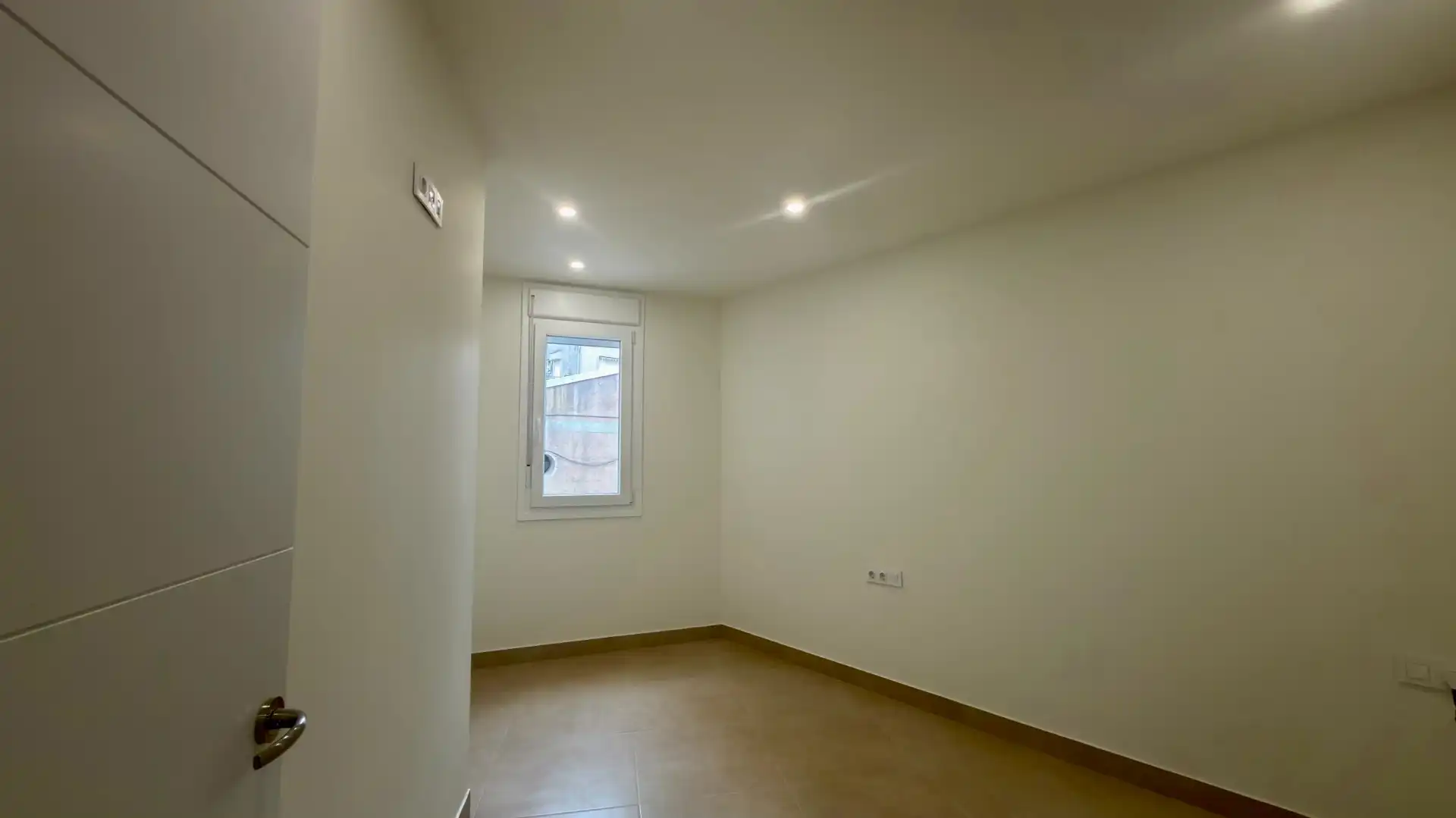 Wohnung mit Terrasse zum Verkauf in Carrer de l'Autonomia, imagen 12