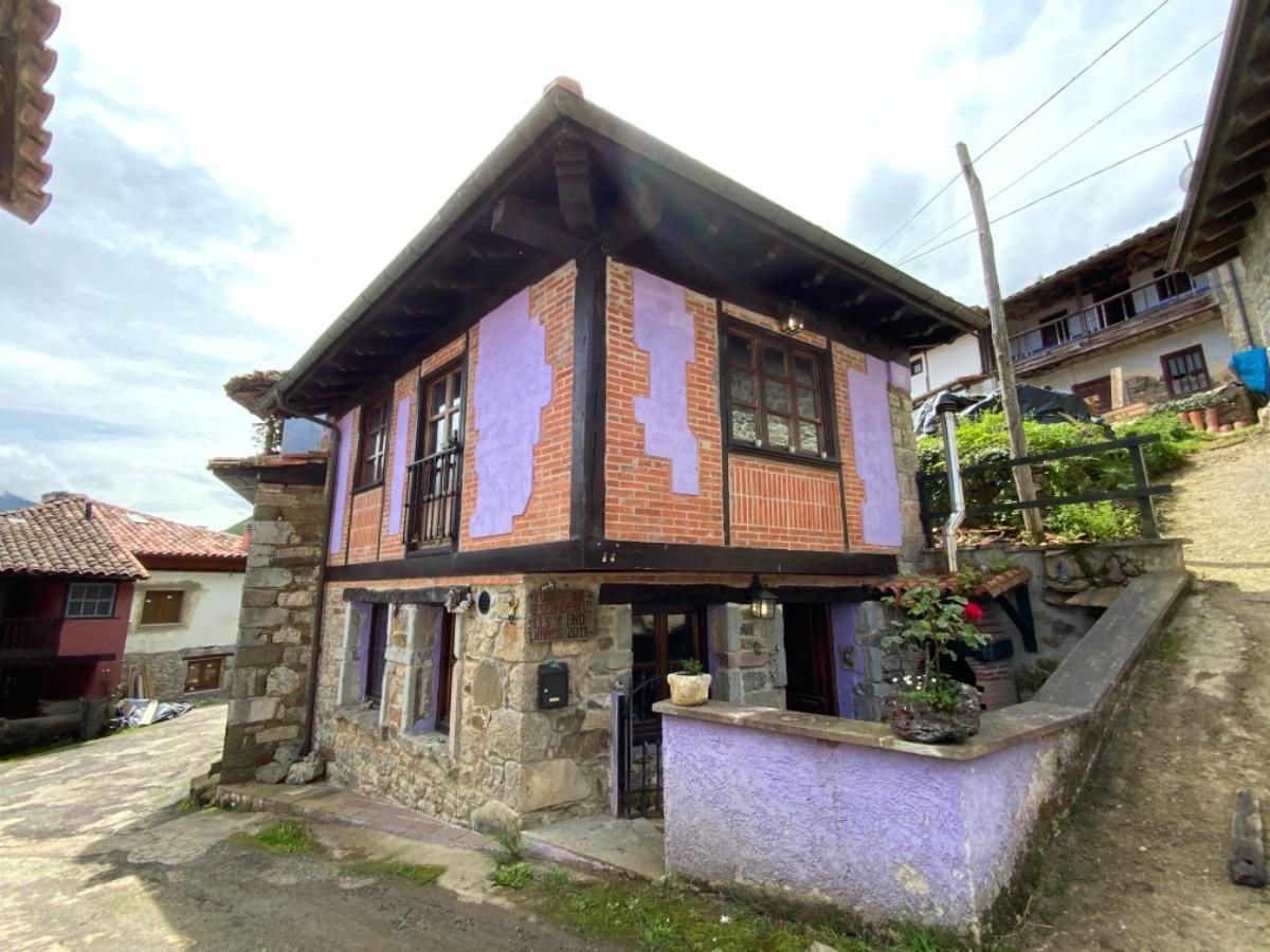 Exterior view of House or chalet for sale in Piloña  with Heating and Furnished