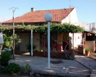 Casa o xalet en venda en Elche / Elx amb Jardí privat