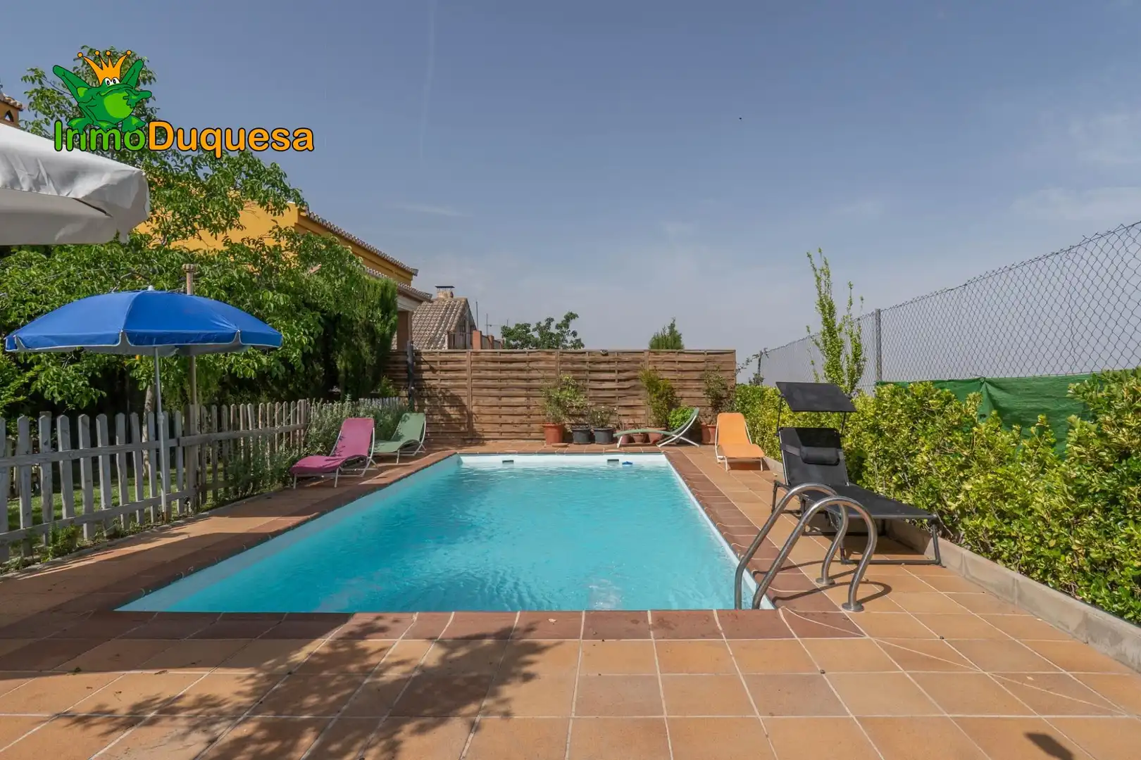 Piscina de Casa o xalet en venda en La Zubia amb Calefacció, Jardí privat i Terrassa