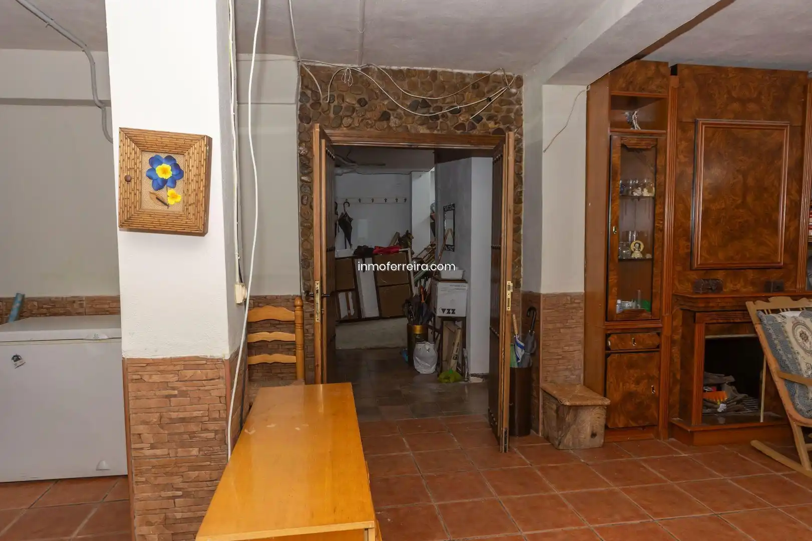 Houses for sale in Darro  with Storage room