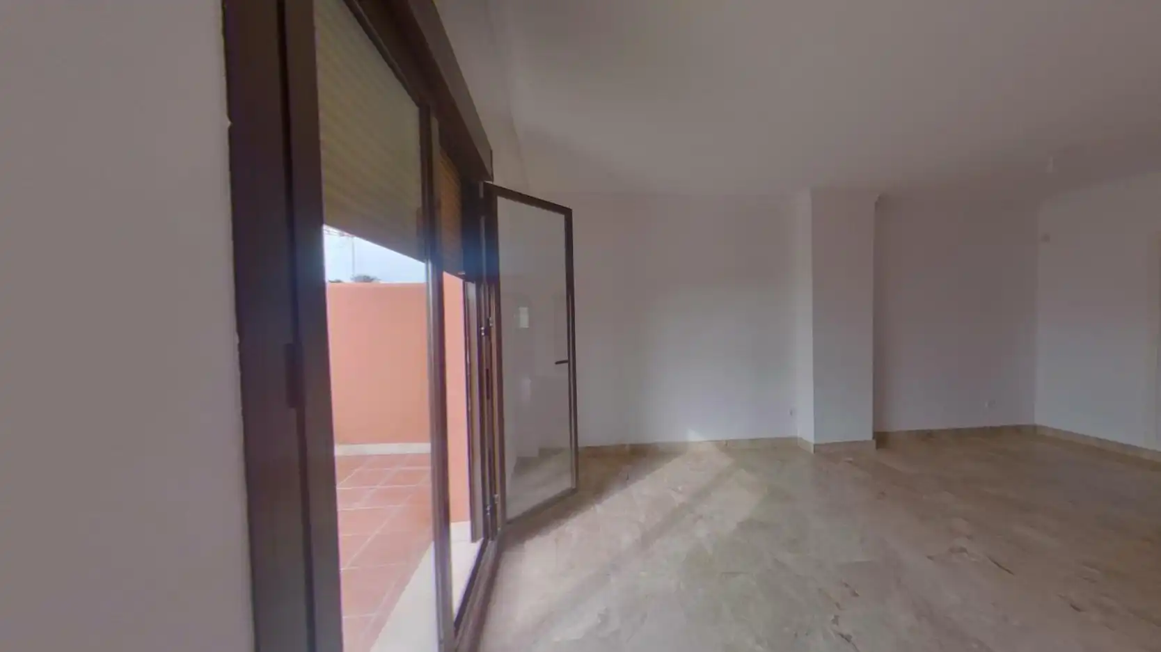 Ático en venta en Estepona con Trastero y Piscina
