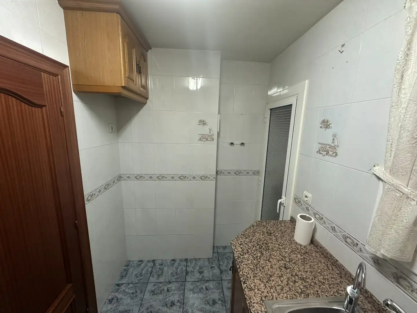 Baño de Piso en venta en Santa Coloma de Gramenet con Aire acondicionado, Amueblado y Balcón
