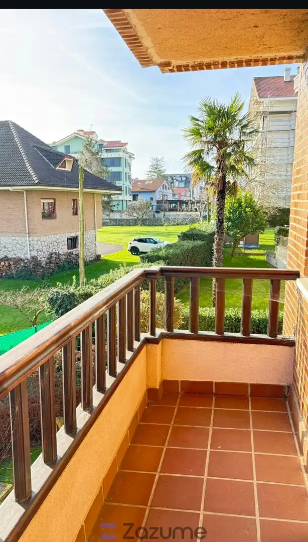 Terraza de Dúplex de alquiler en Noja con Jardín privado, Terraza y Piscina