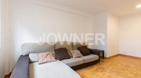 Foto 3 de Piso de alquiler en Calle Almazán, Lucero,  Madrid Capital