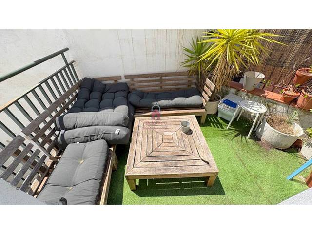Casa adosada en Venta en Calle Bretón en Ca n'Aurell