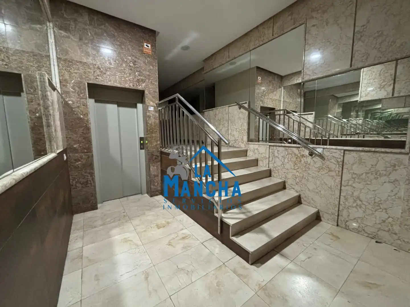 Flat for sale in Albacete  with Air Conditioner, Heating and Private garden