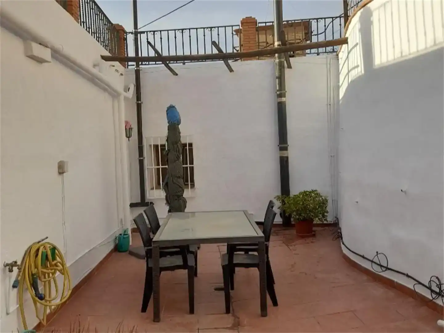 Terrassa de Pis en venda en Albondón amb Jardí privat, Moblat i Balcó