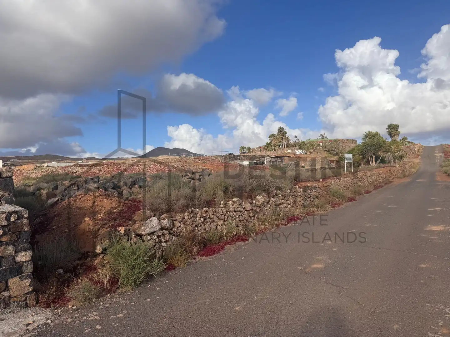 Terreno en venta en La Oliva