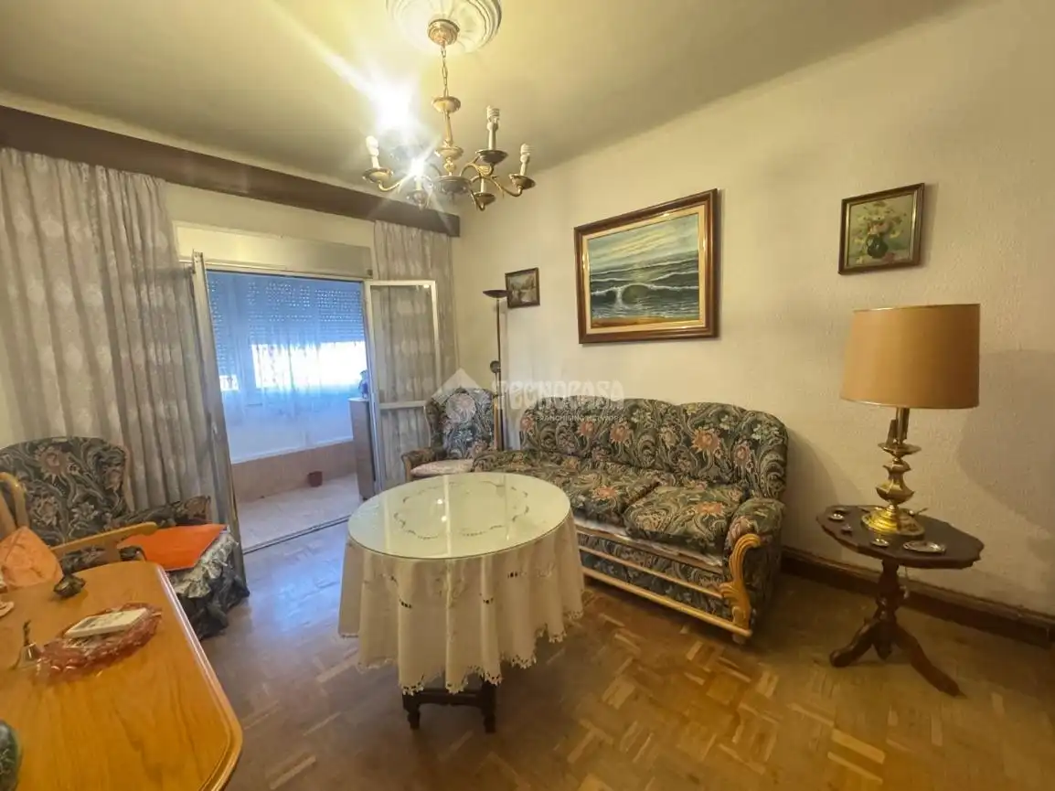 Sala d'estar de Pis en venda en Madrid amb Aire condicionat, Calefacció i Parquet