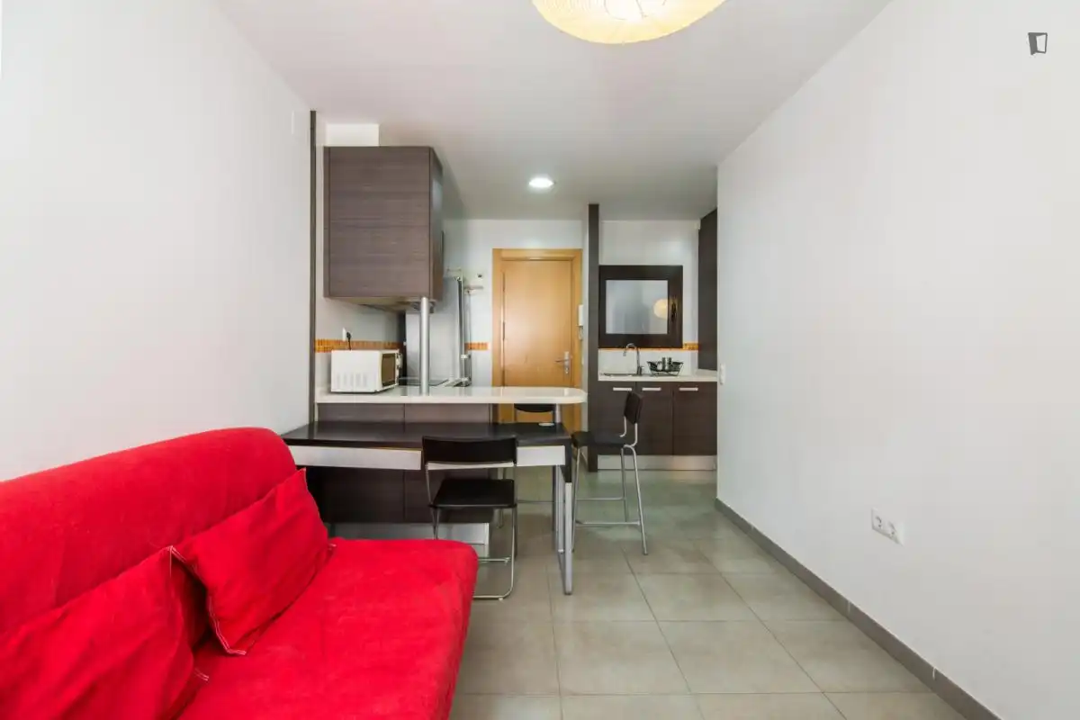 Appartement compact avec ascenseur à louer à Ciutat Vella, imagen 3