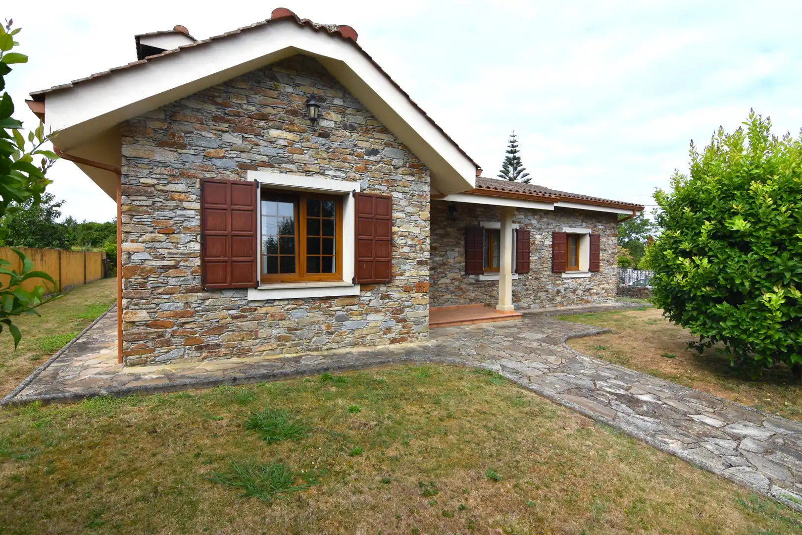 Vista exterior de Casa o xalet en venda en Valdoviño, A Coruña
