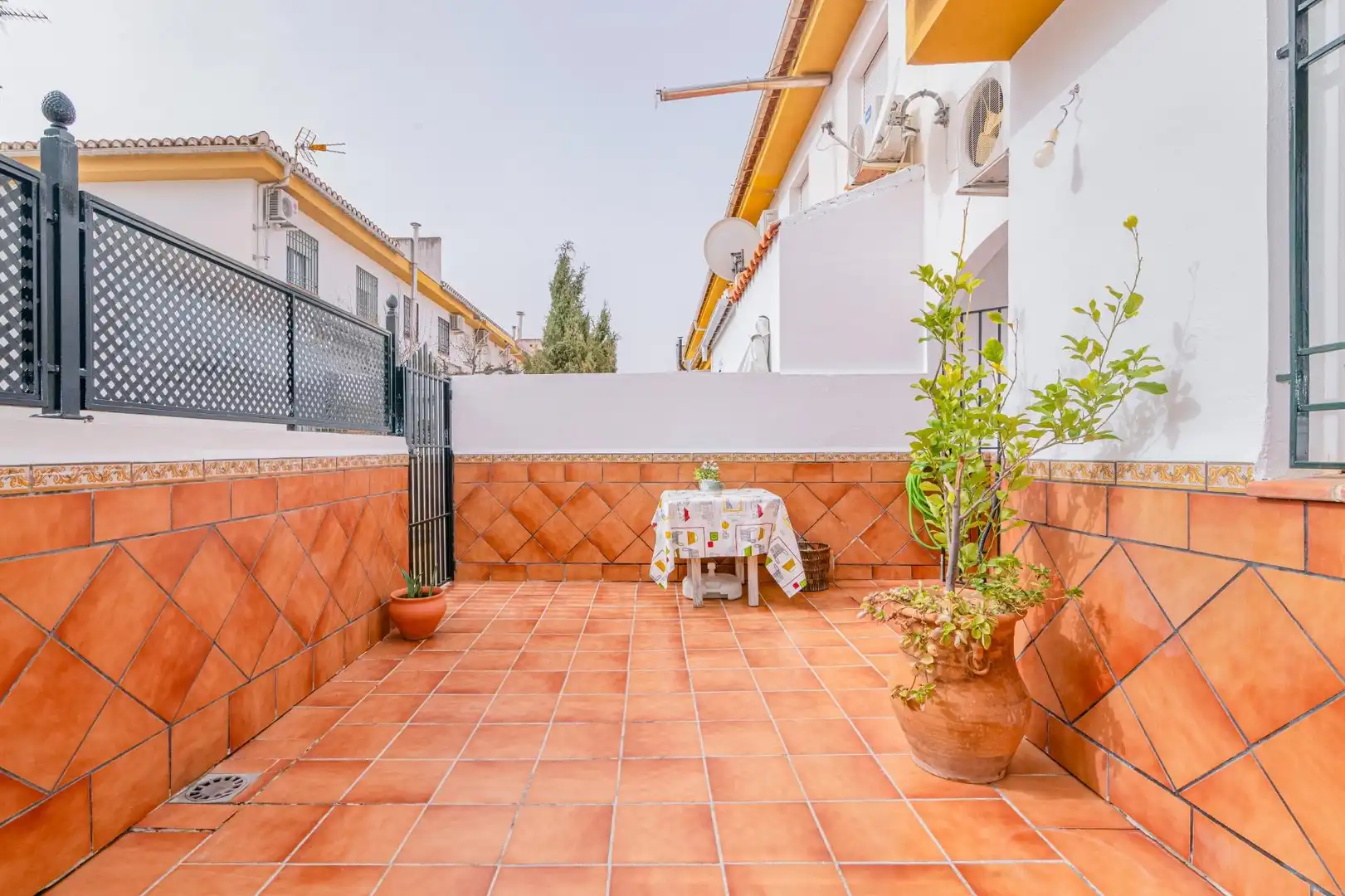 Terrassa de Casa adosada en venda en Monachil amb Aire condicionat i Calefacció