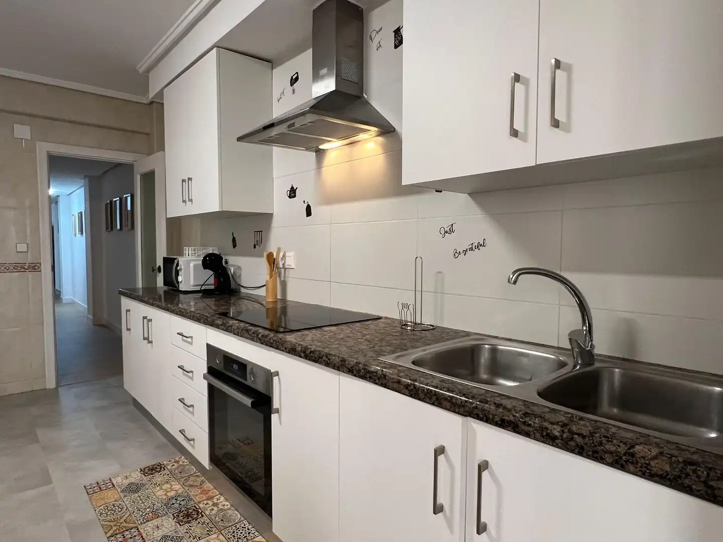 Flat for rent in Calle TORRES QUEVEDO, 51, Plaza Crevillente - Antiguos Juzgados - El Asilo