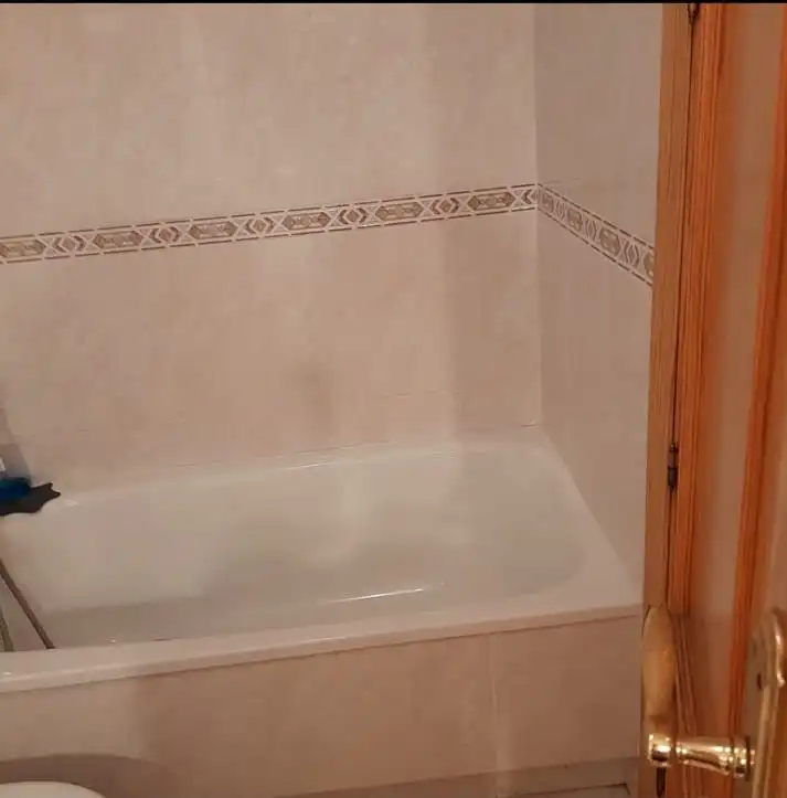 Badezimmer von Erdgeschoss zum Verkauf in Mazarrón mit Terrasse, Möbliert und Ofen