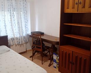 Bedroom of Flat to rent in Salamanca Capital  with Heating and Balcony