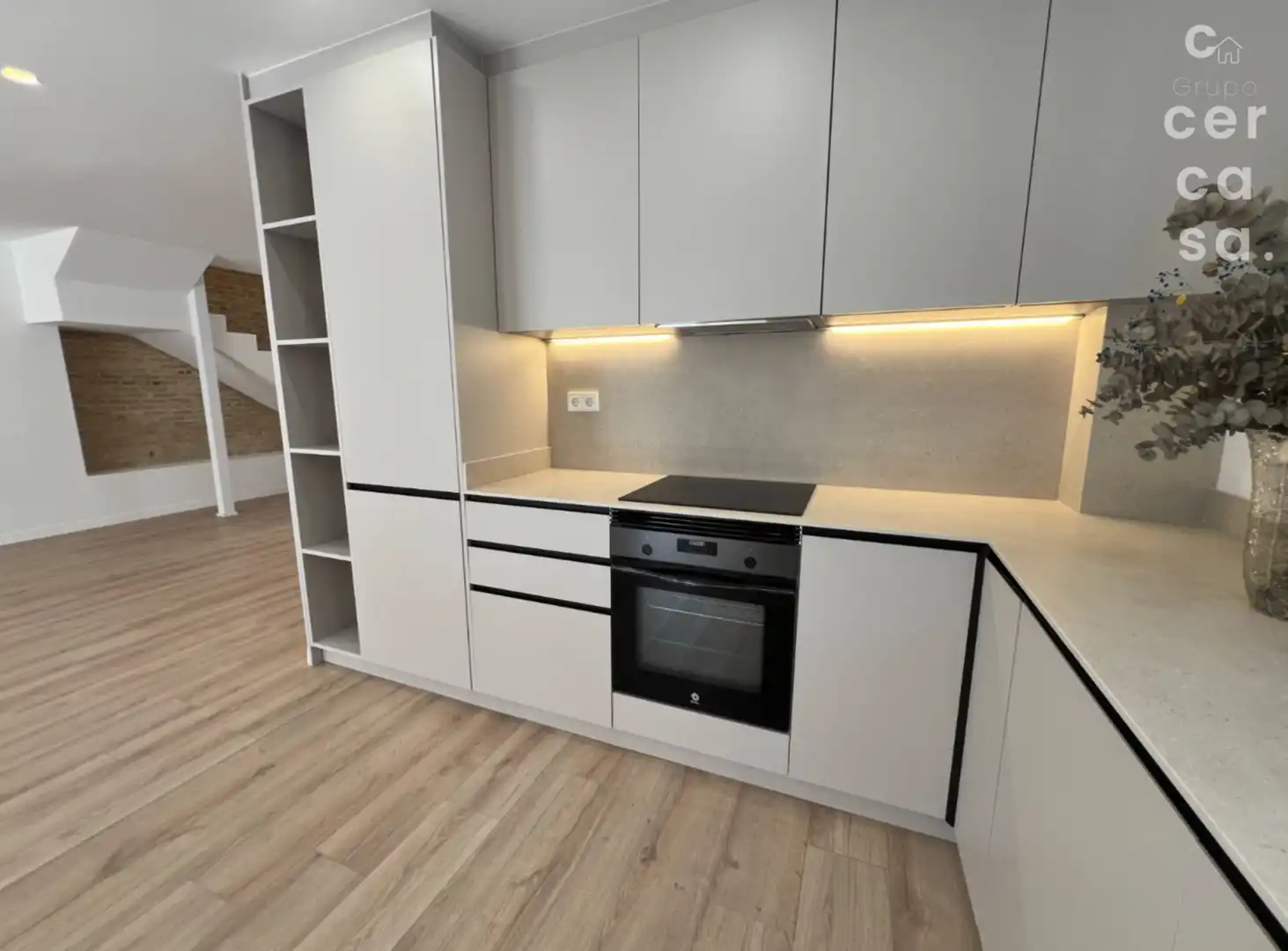 Kitchen of Houses for sale in Valencia  with Air Conditioner and Terrace