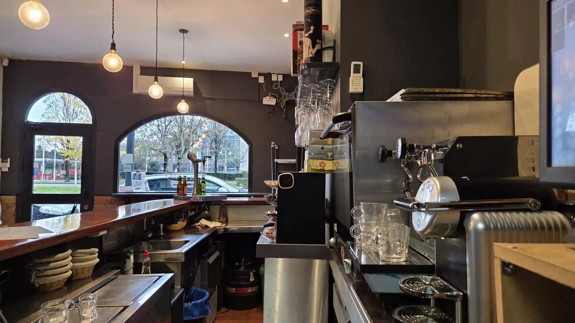 Cocina de Local en venta en Bilbao 