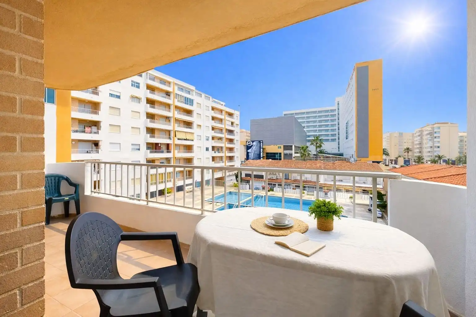 Terraza de Apartamento de alquiler en Playa de Gandia