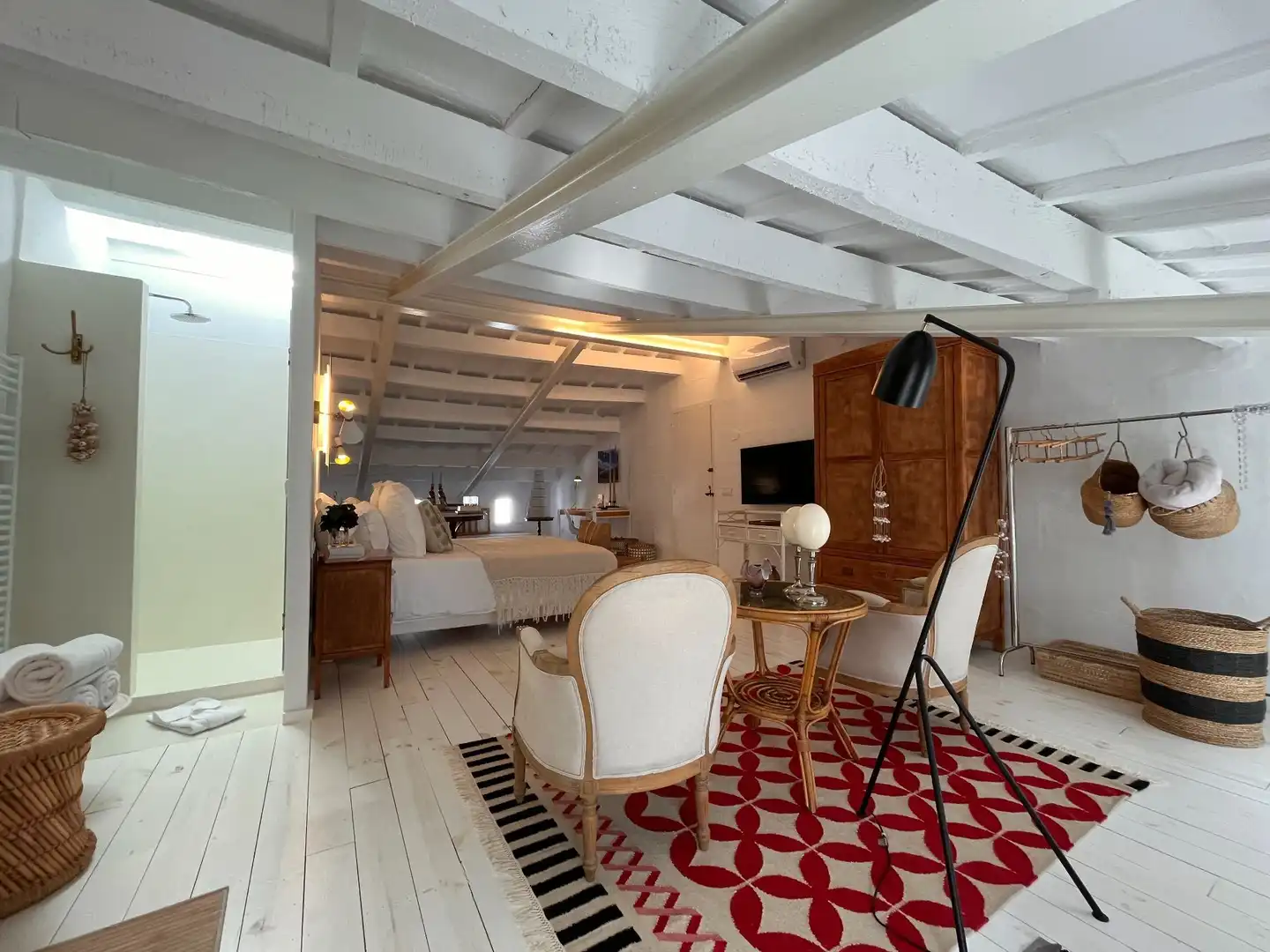Schlafzimmer von Country house zum Verkauf in Es Migjorn Gran mit Klimaanlage, Heizung und Privatgarten