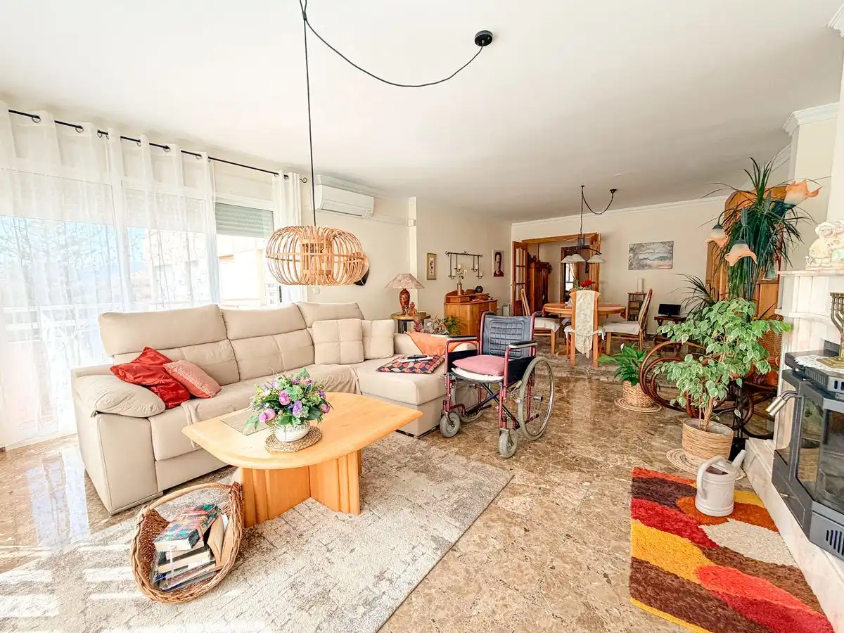 Sala d'estar de Pis en venda en Pedreguer amb Aire condicionat, Calefacció i Terrassa