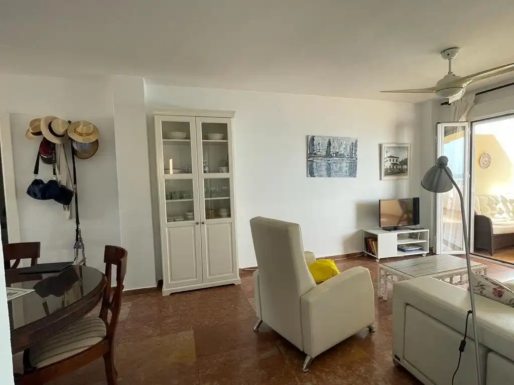 Flat with pool to rent in Playa de los Boliches, imagen 5