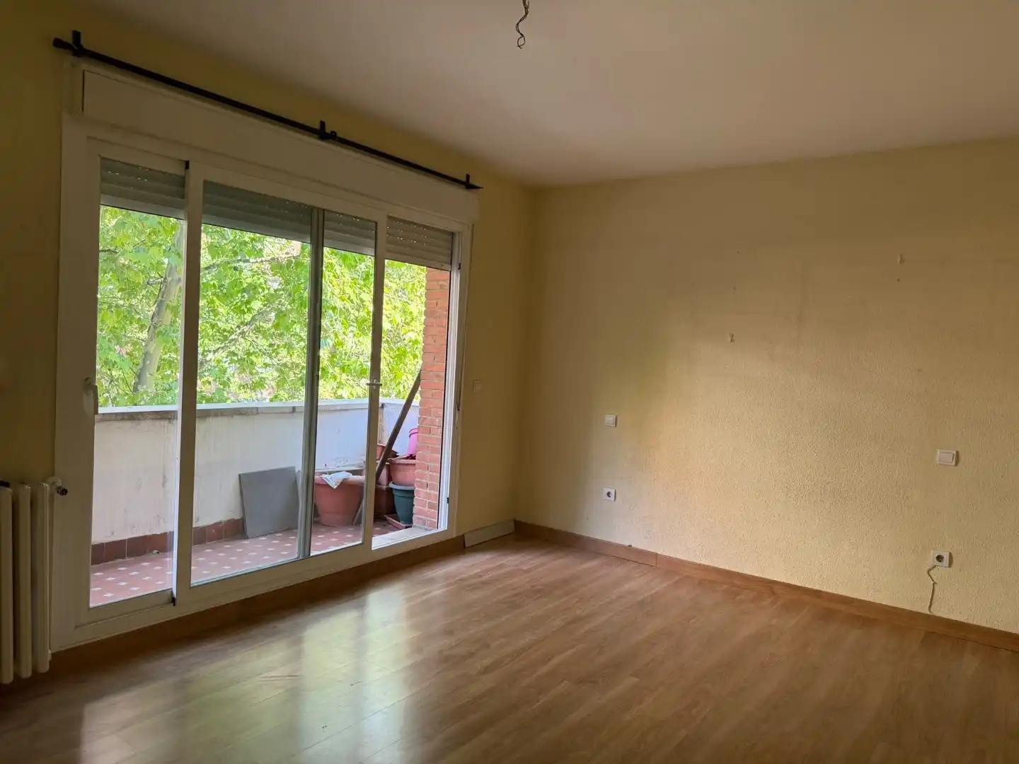 Bedroom of Flat for sale in  Madrid Capital  with Terrace and Balcony