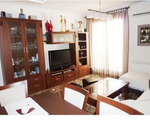 Sala d'estar de Pis en venda en  Albacete Capital amb Aire condicionat, Traster i Internet