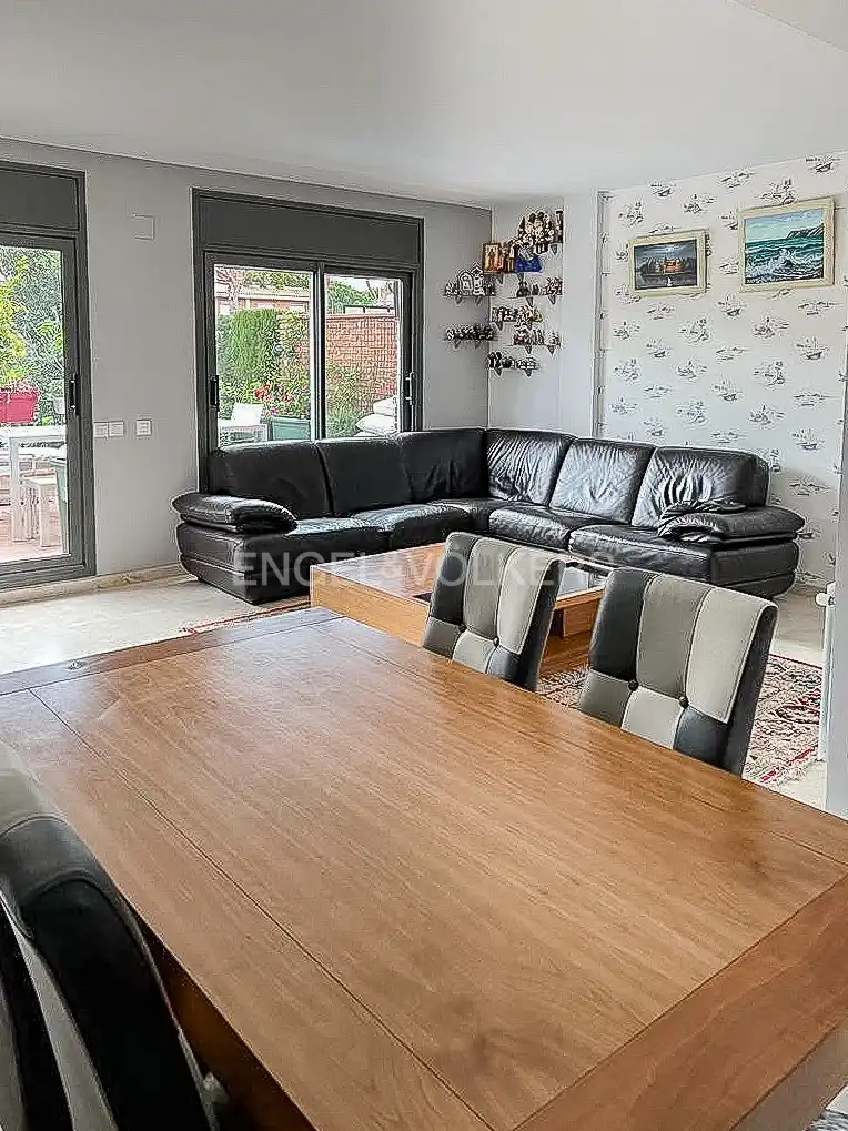 Sala d'estar de Casa o xalet de lloguer en Gavà amb Aire condicionat, Calefacció i Jardí privat