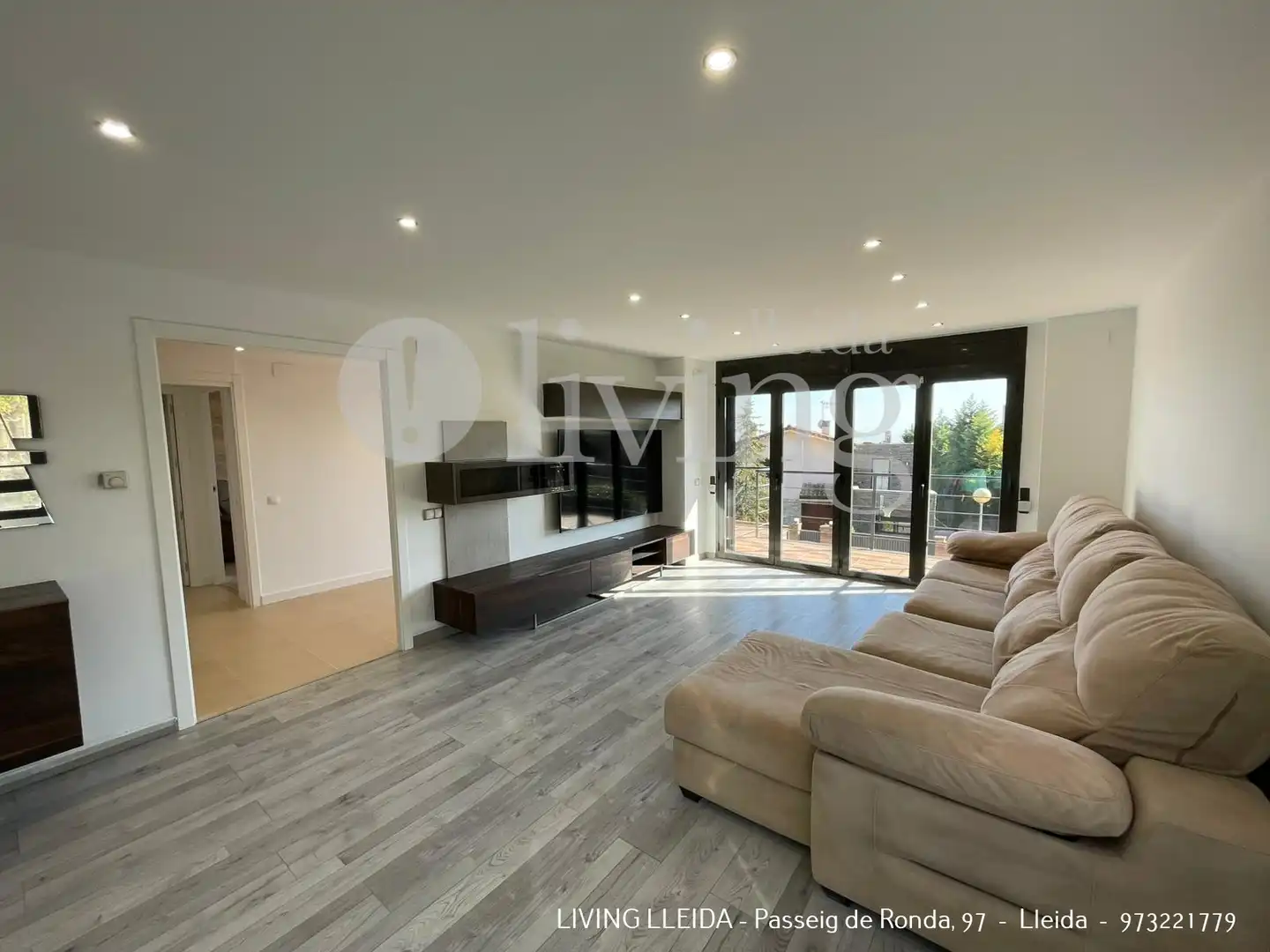 Living room of Houses for sale in Alpicat  with Air Conditioner, Heating and Private garden