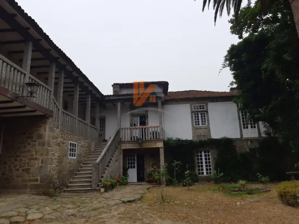 Vista exterior de Casa o chalet en venta en A Estrada 