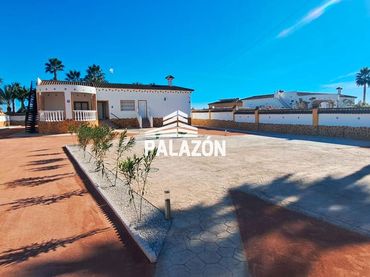 Villa in vendita a Catral
