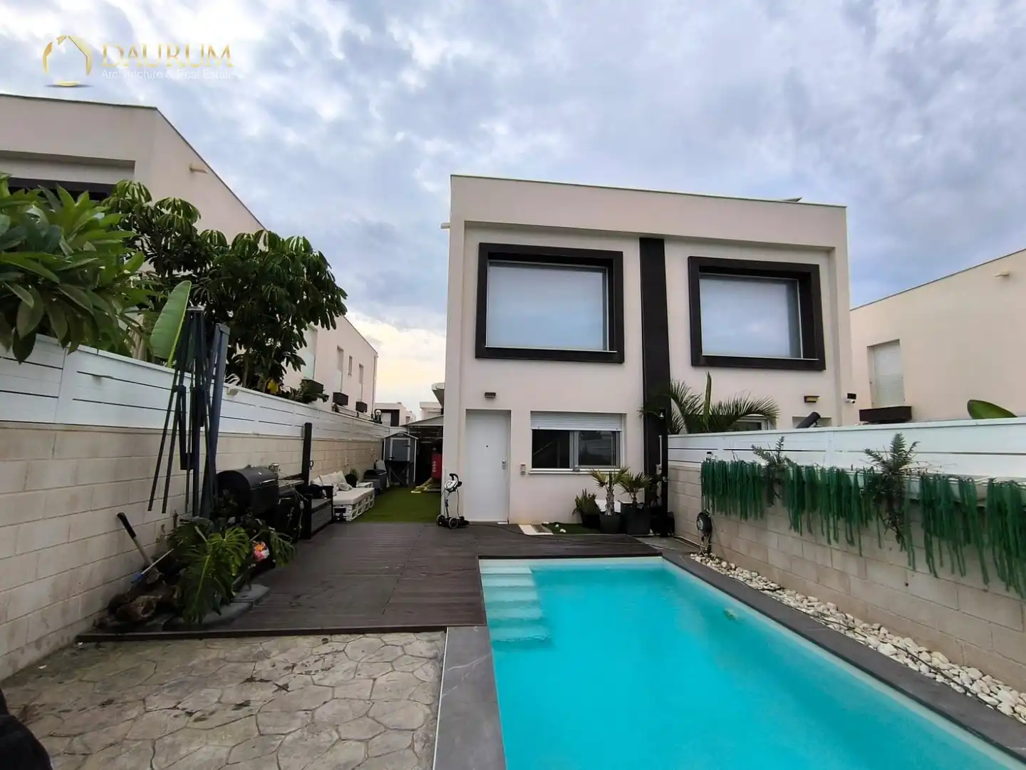 Villa mit Pool zum Verkauf in CALLE VENTURA SELVA GONZALEZ