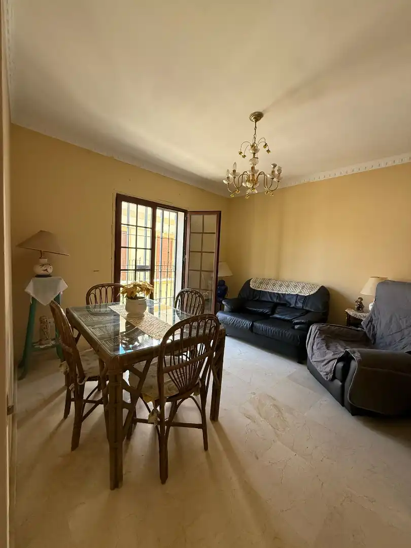 Sala d'estar de Casa o xalet en venda en El Puerto de Santa María amb Aire condicionat, Terrassa i Traster