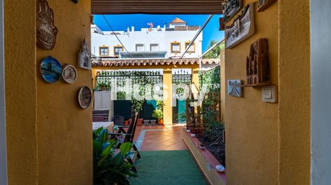 Foto 3 de Casa adosada en venta en Juan de Silva, Bello Horizonte - Lindasol, Marbella
