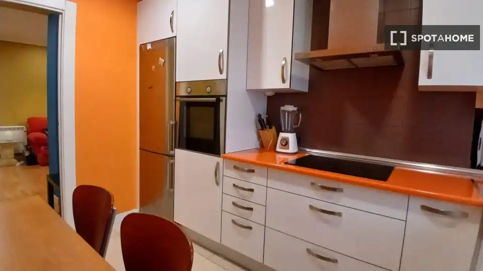 Room in Matiko - Ciudad Jardín