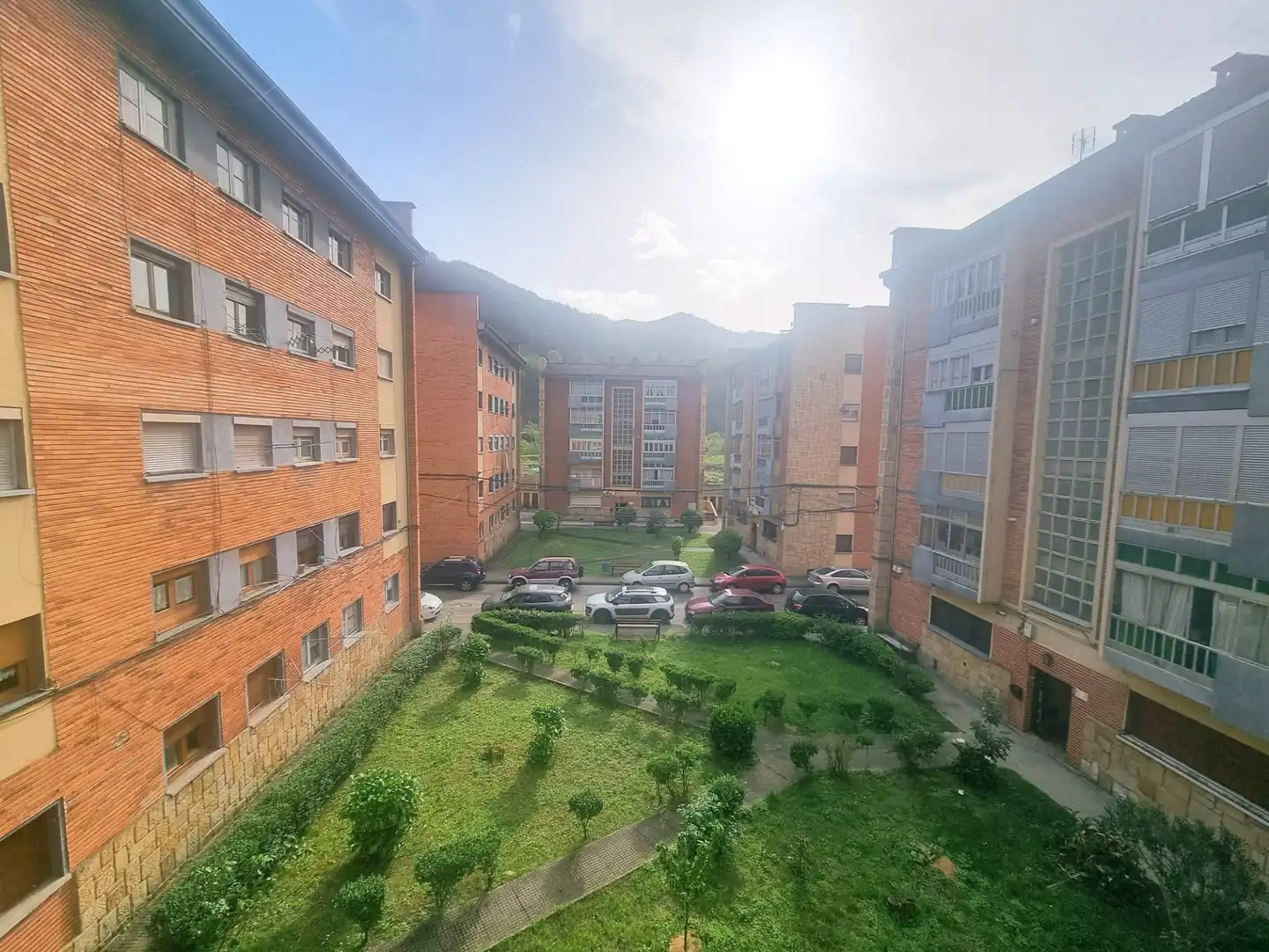 Vista exterior de Piso en venta en Aller con Calefacción, Trastero y Amueblado