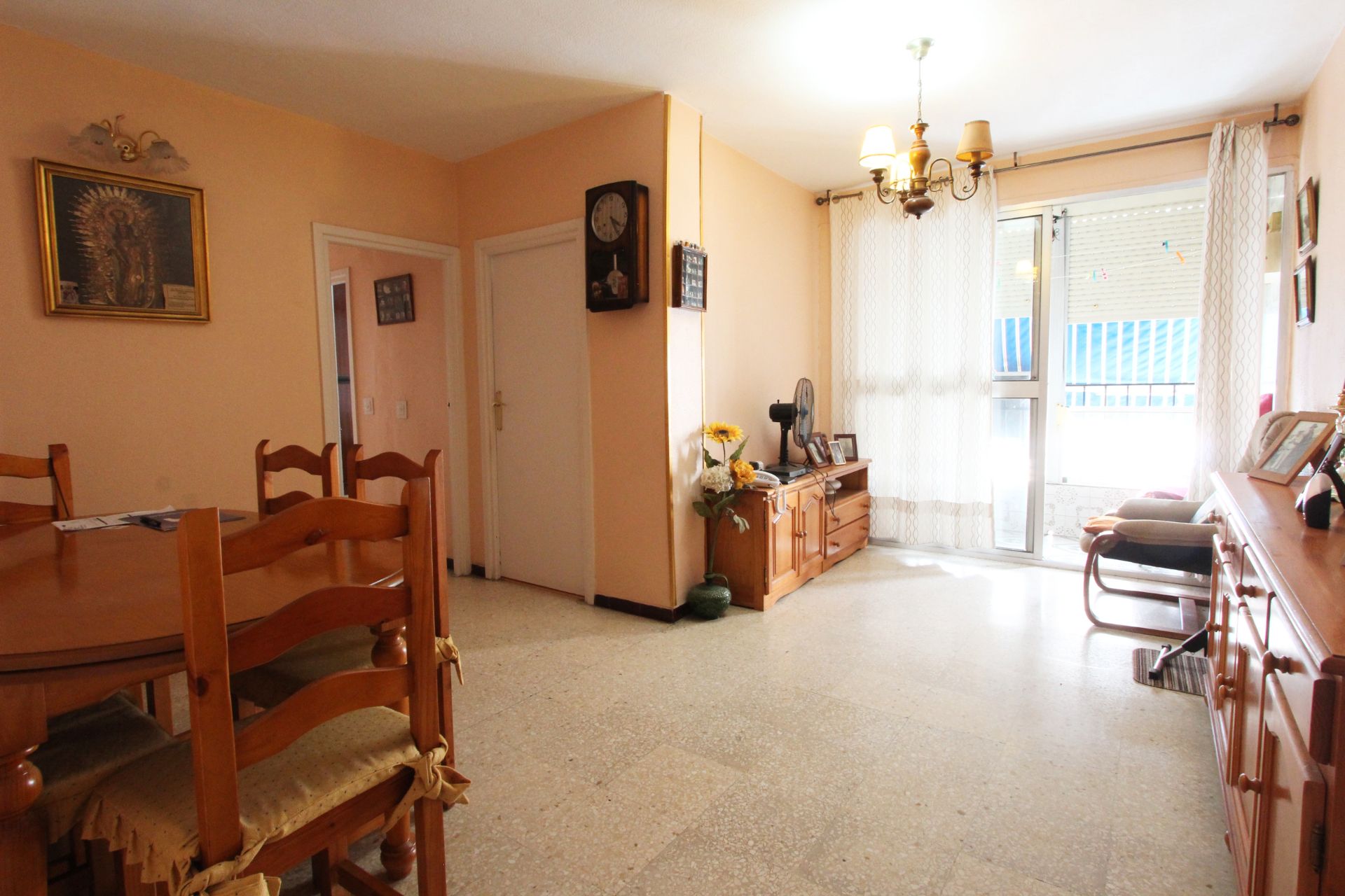 Piso en venta en  Sevilla Capital con Aire acondicionado, Amueblado y Balcón