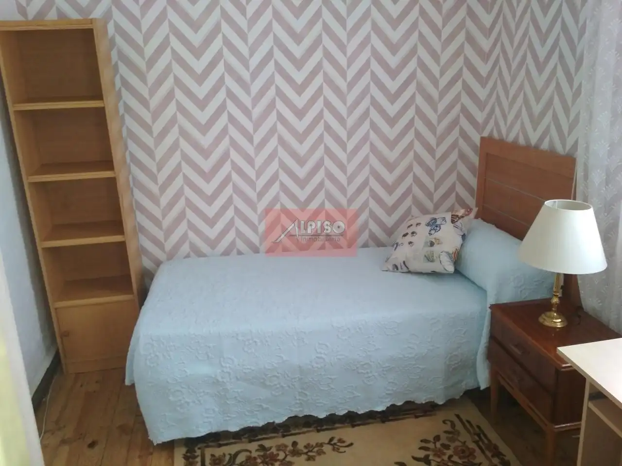 Habitación de Casa o chalet de alquiler en Ourense Capital  con Calefacción y Amueblado