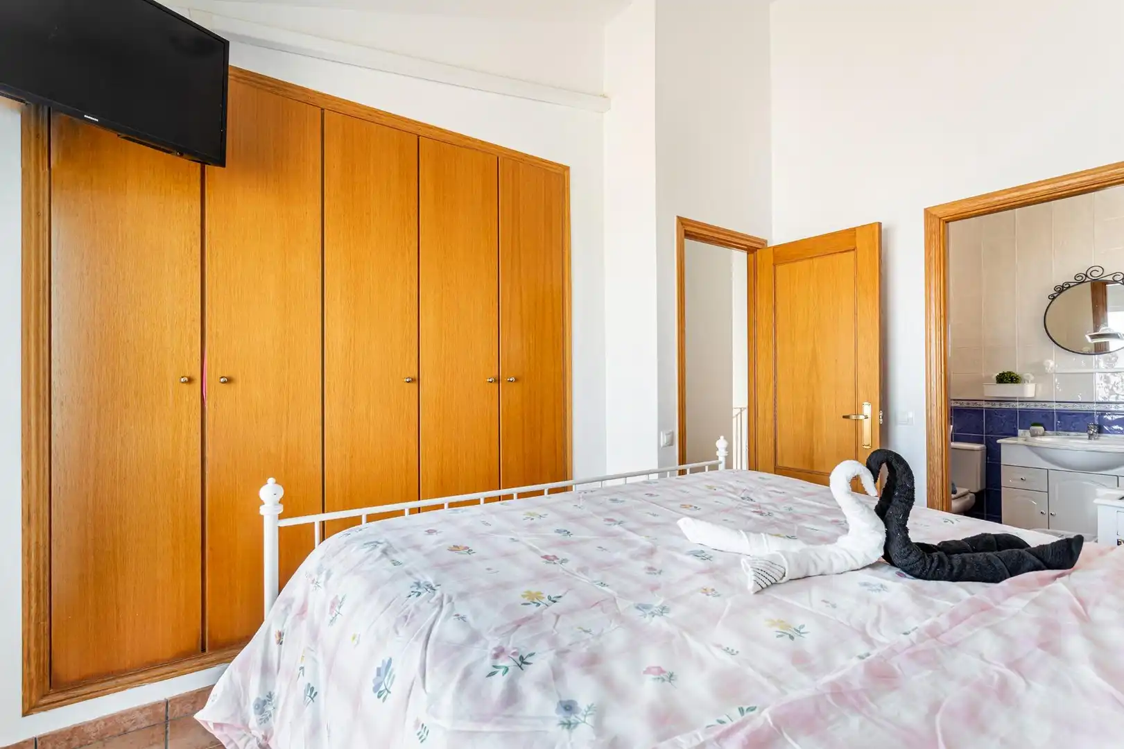 Habitación de Casa o chalet en venta en Chiva con Terraza y Piscina comunitaria